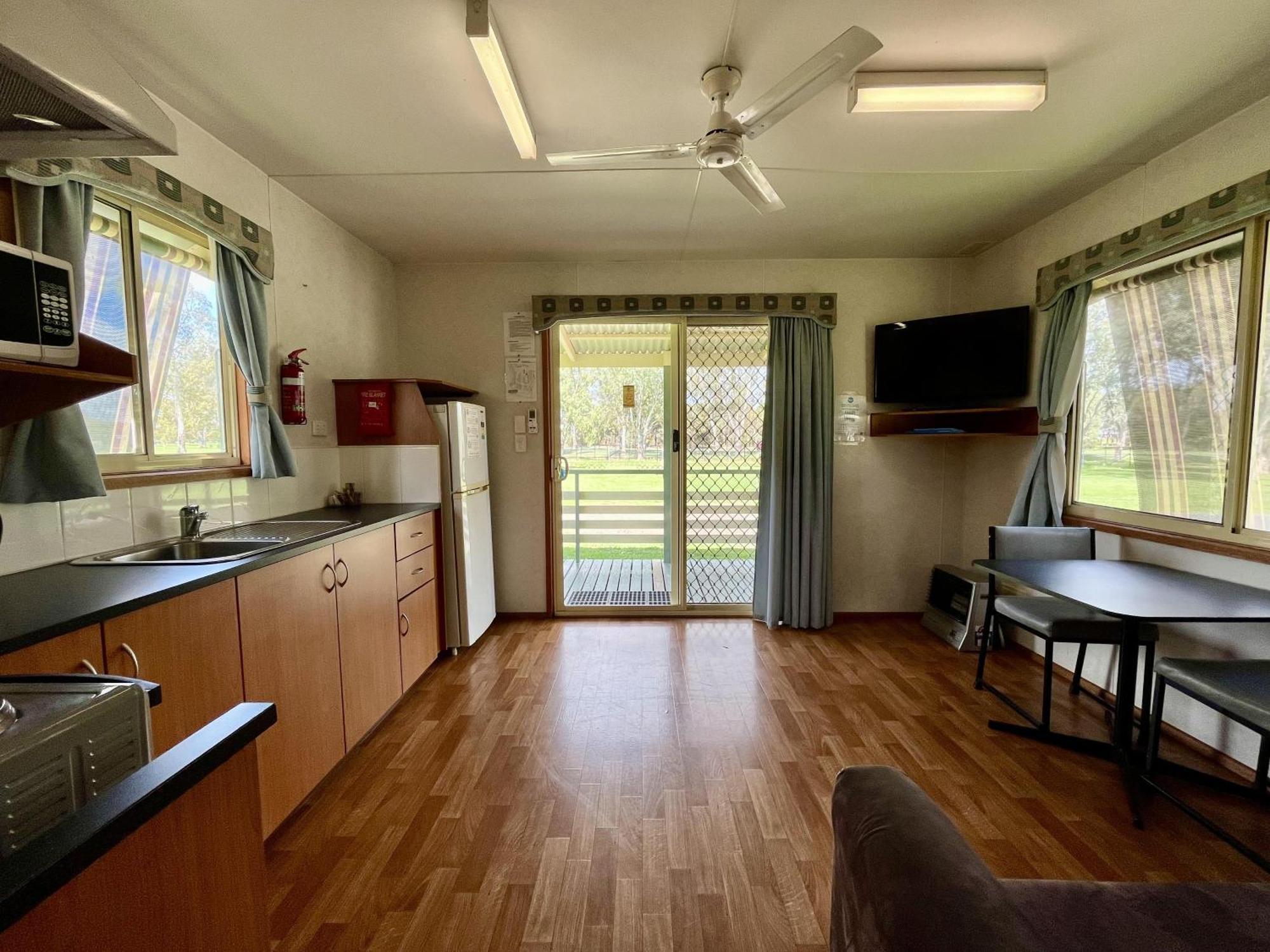 Junee Tourist Park Exterior foto