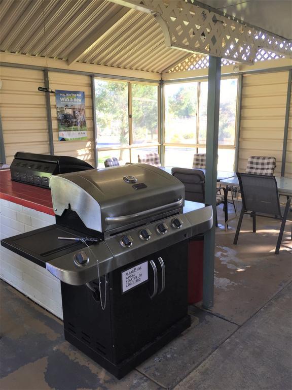 Junee Tourist Park Exterior foto